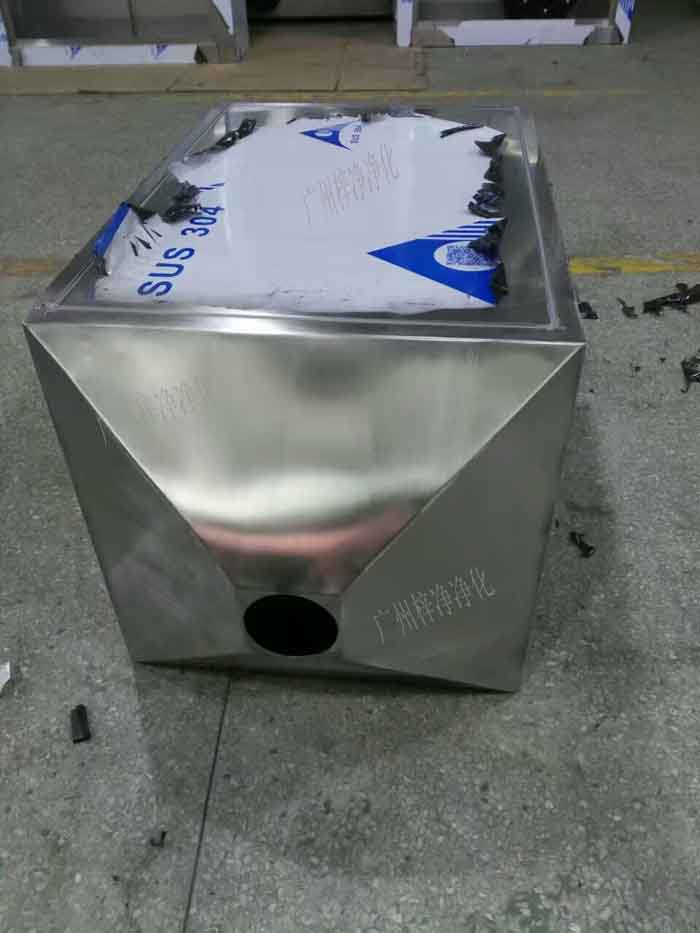 增压新风柜厂家建议初效过滤器，中效过滤器每季度更换一次，视实际使用情况可适当延长或缩短更换周期；