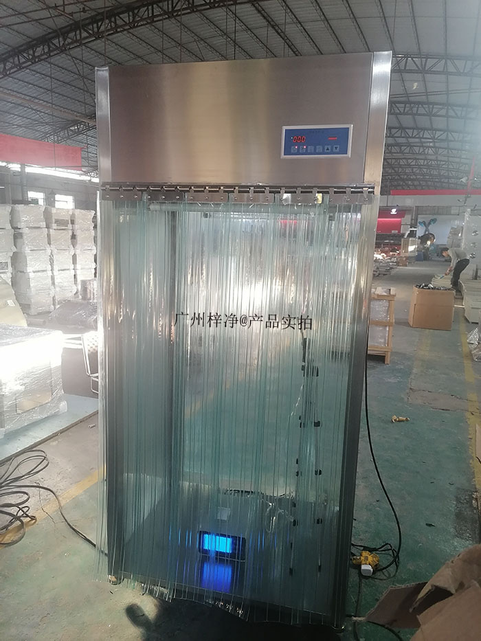 洁净采样车主要用于在洁净室或高洁净度环境中进行样品的采集、转移和运输。