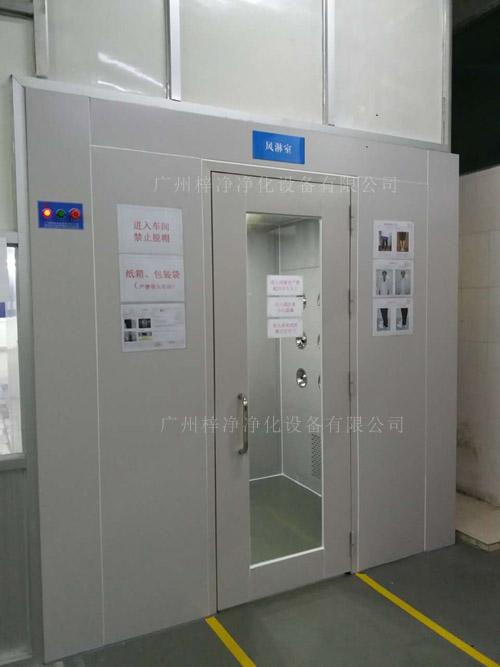 净化车间风淋室图片